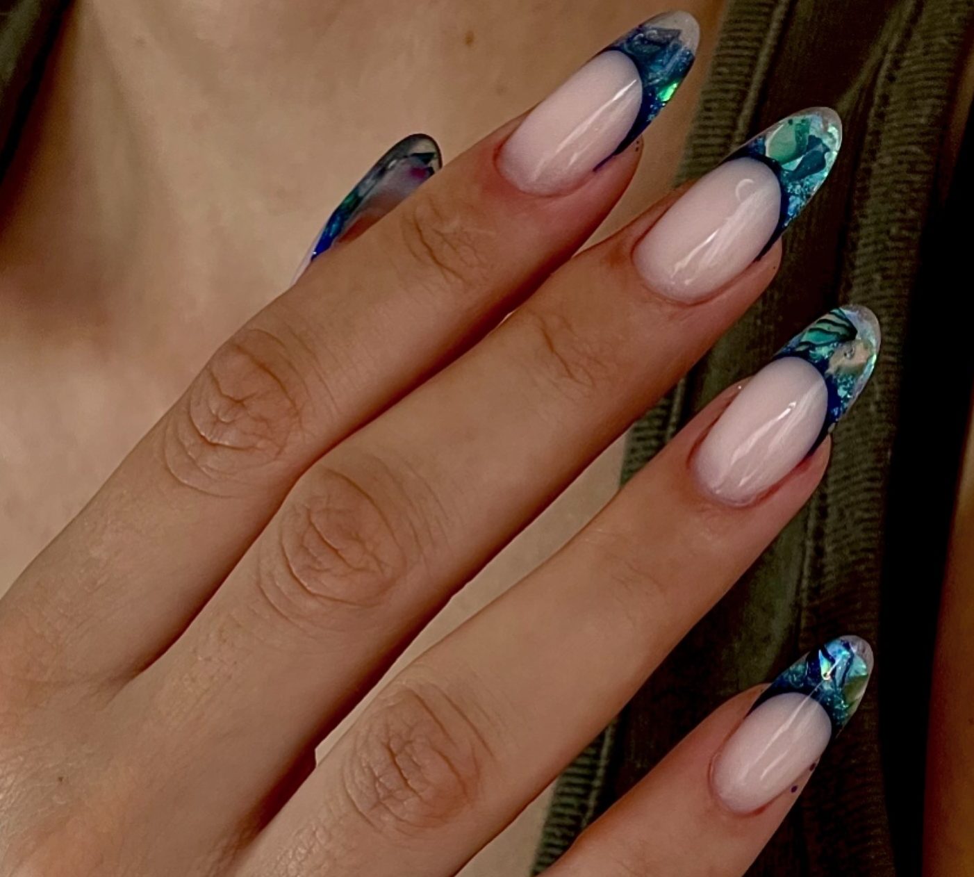 F5E427FE-B7E7-4698-A451-85C0FD03849D